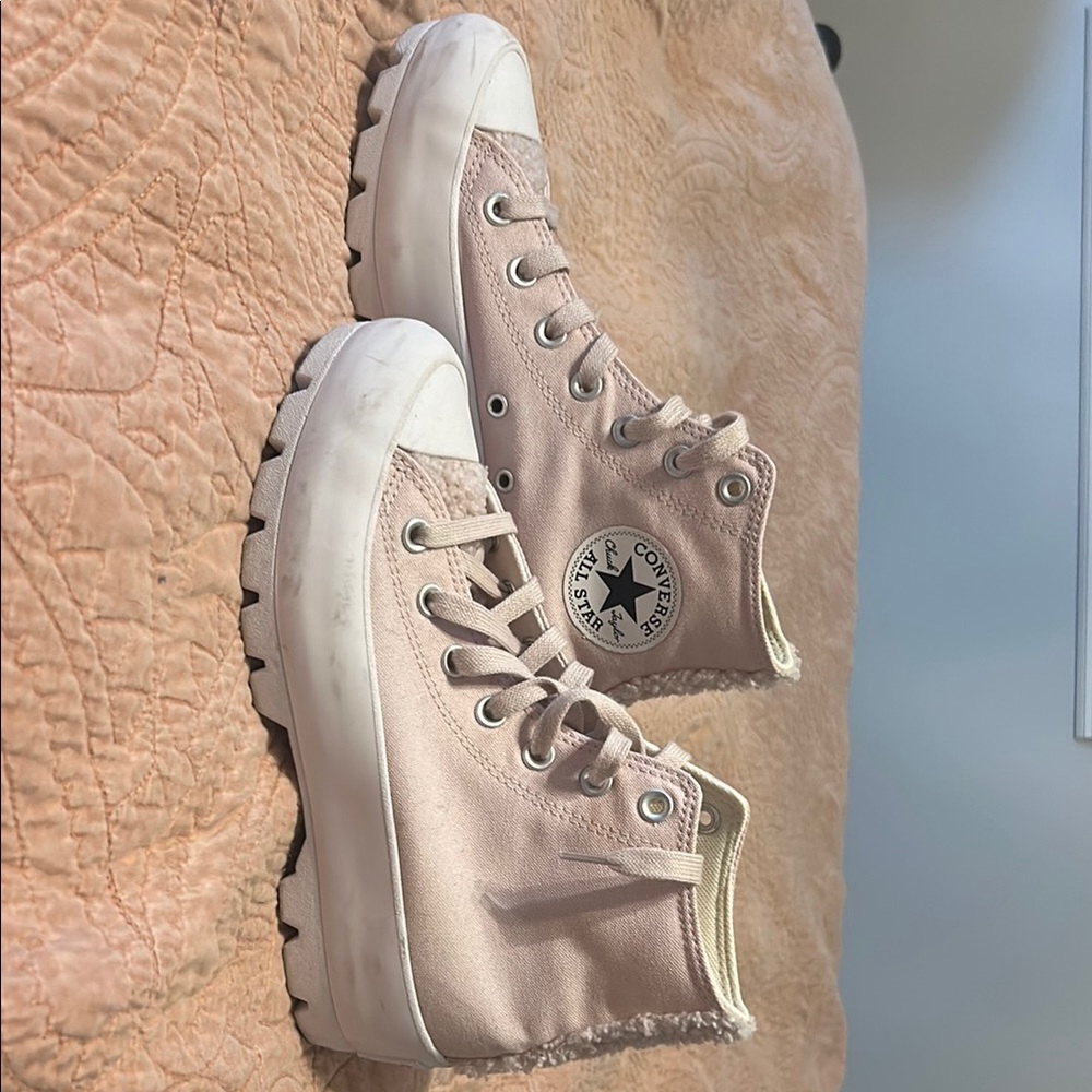Converse High-Top Sneakers in Light Pink